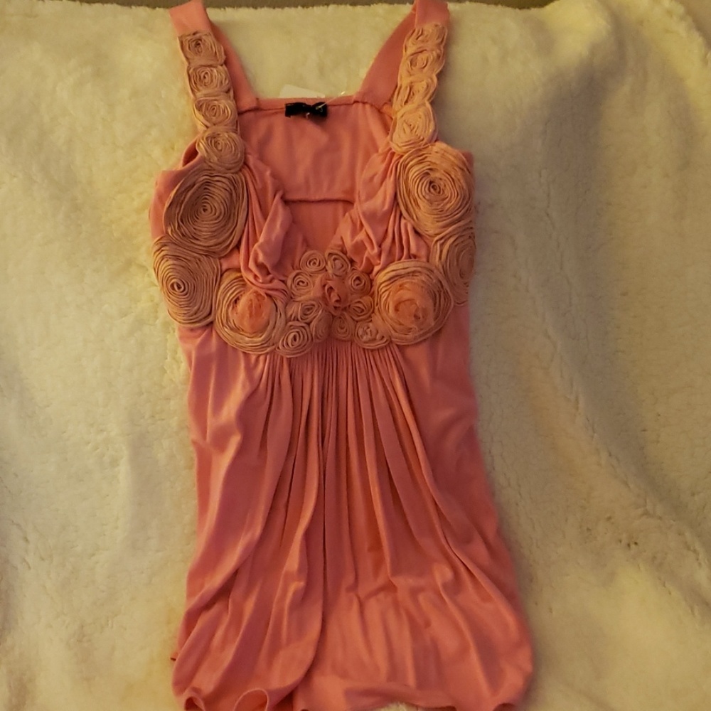 Rosette top